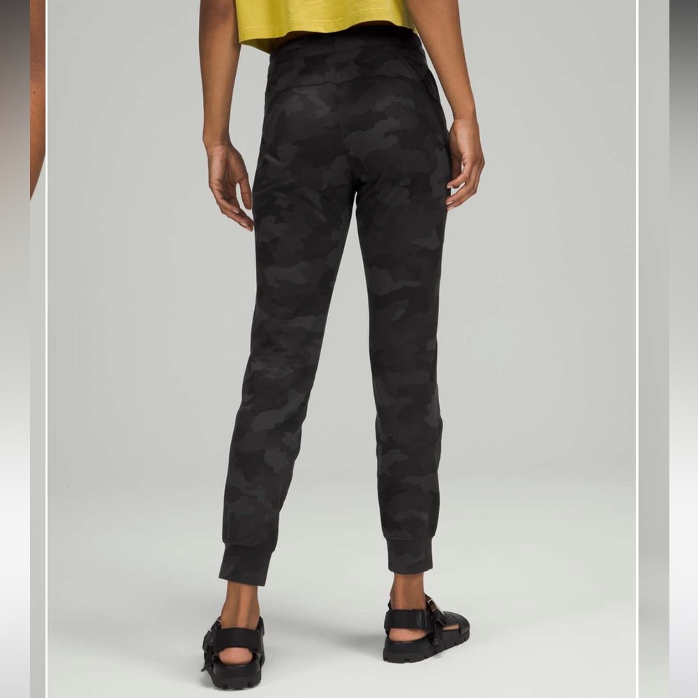 #139. Lululemon Ready to Rulu Jogger 29"